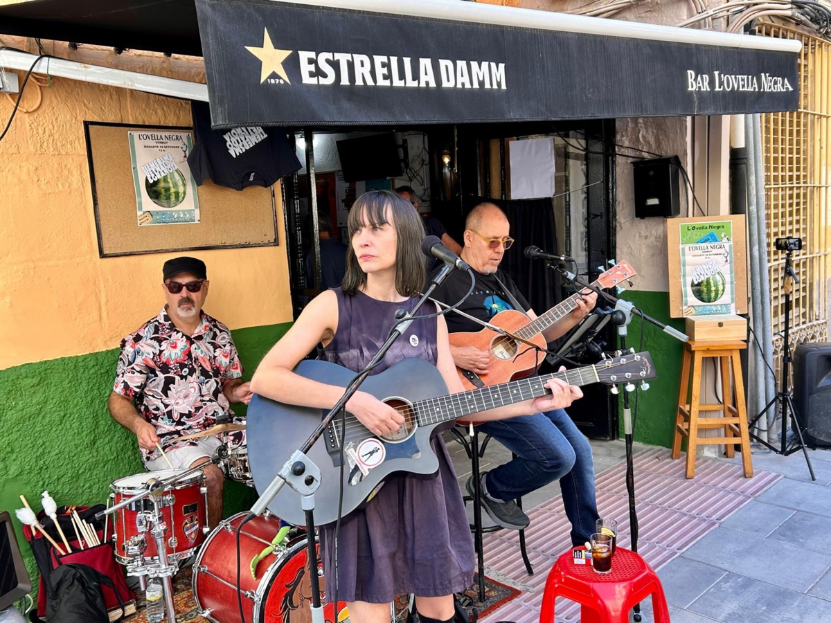 El local acull de manera habitual presentacions de llibres, concerts, teatre o exposicions. - Foto: ÁNGEL SÁNCHEZ El local acull de manera habitual presentacions de llibres, concerts, teatre o exposicions.