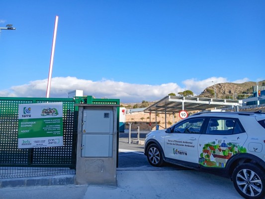 Subvenciones en l'Alacantí para gestión de residuos: maquinaria nueva y red de ecoparques