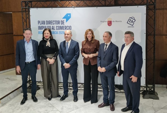 Impulso a las áreas comerciales, relevo generacional y formación digital: las claves de la Comunidad para potenciar el comercio