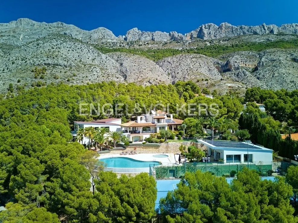 La vivienda más cara de la Comunitat es un chalé de lujo en Altea a la venta por casi 10 millones