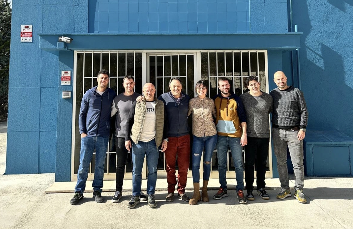 Jeanstrack, la textil que redefine el denim desde Morella: combina moda y deporte en sus vaqueros