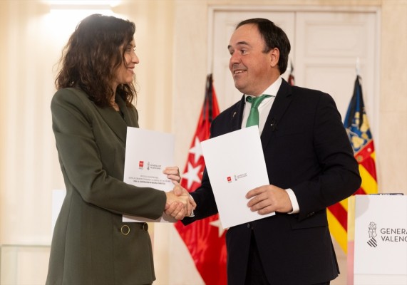 Comunitat y Madrid se unen en materia turística para acabar con 