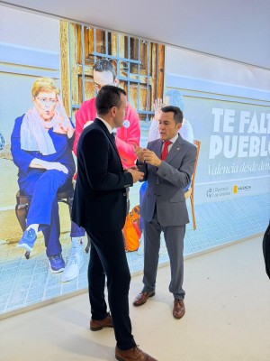 Canet lamenta ante el presidente de la Diputación las dificultades para promocionarse como destino turístico