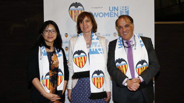 Tebas: 