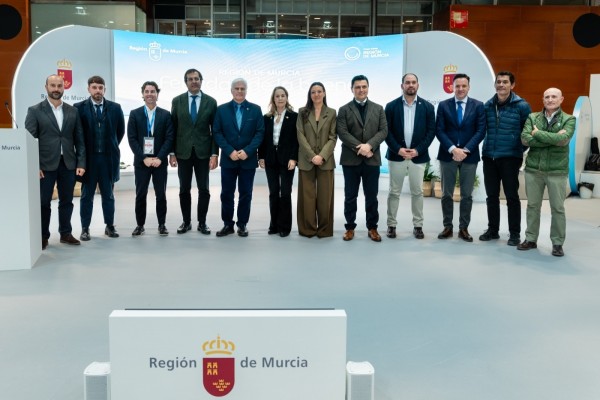 La costa de la Región de Murcia acogerá este año 17 regatas nacionales e internacionales