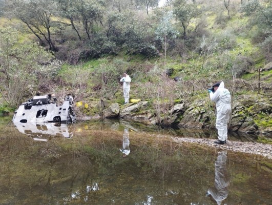 Puente dice que la pieza de un tren hallada en un arroyo fue localizada el lunes y pesa 10 toneladas