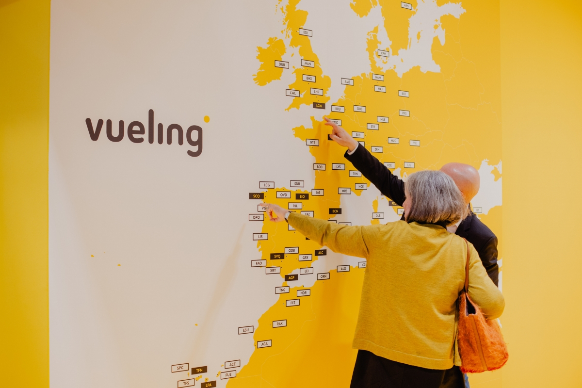 Vueling incrementa en un 18% los asientos en Alicante para el verano de 2026 