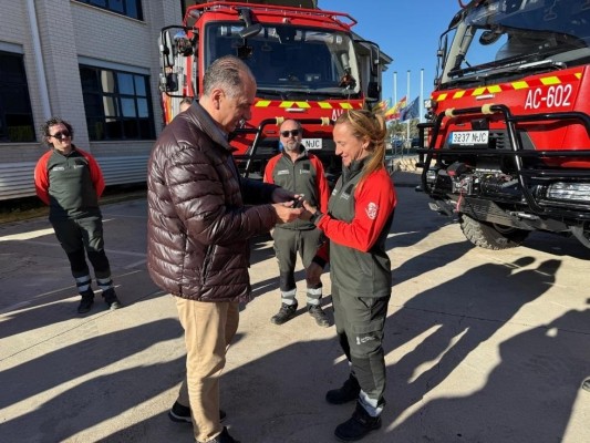 Emergencias incorpora al Servicio de Bomberos Forestales de la Generalitat seis nuevos camiones autobomba
