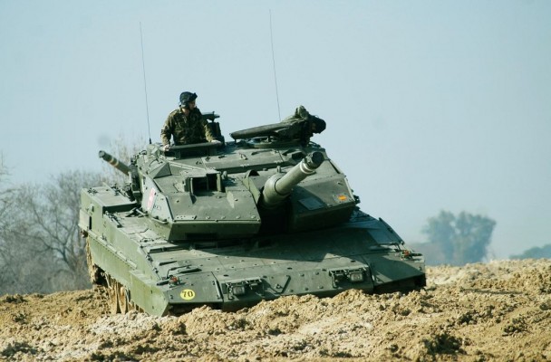 España toma el control de su defensa: la industria nacional ya gestiona seis de cada diez euros del gasto militar