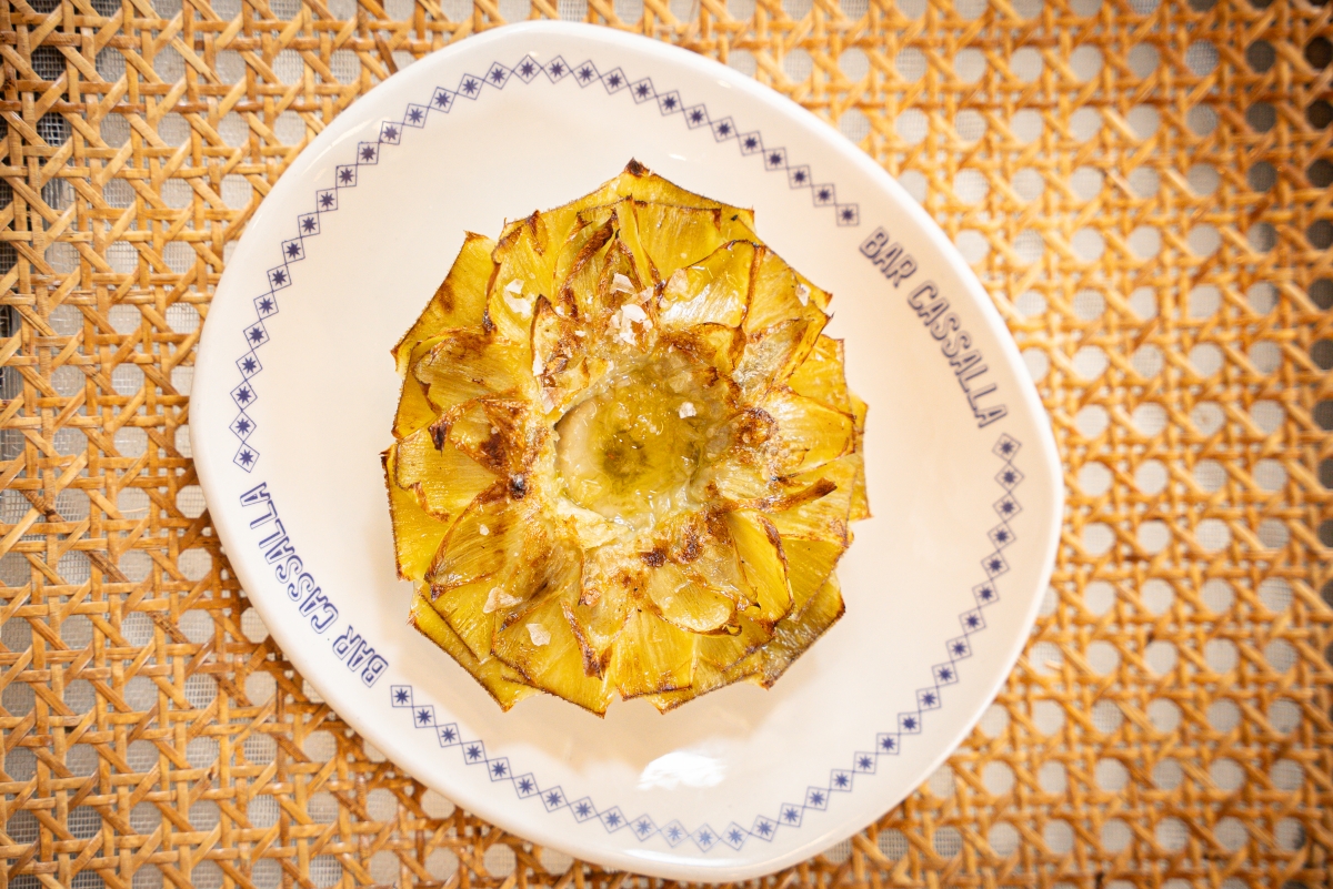 Flor de alcachofa en bar Cassalla