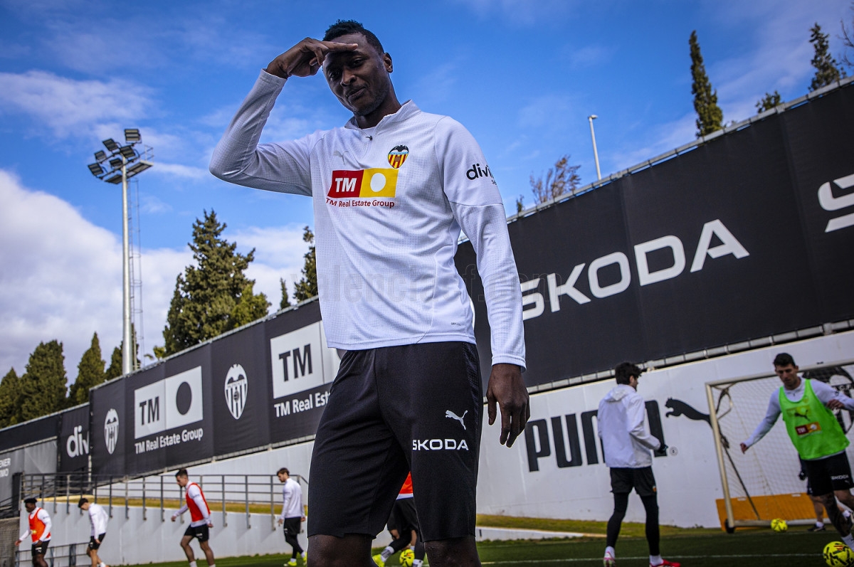 El Valencia CF quiere confirmar su reacción en Mestalla