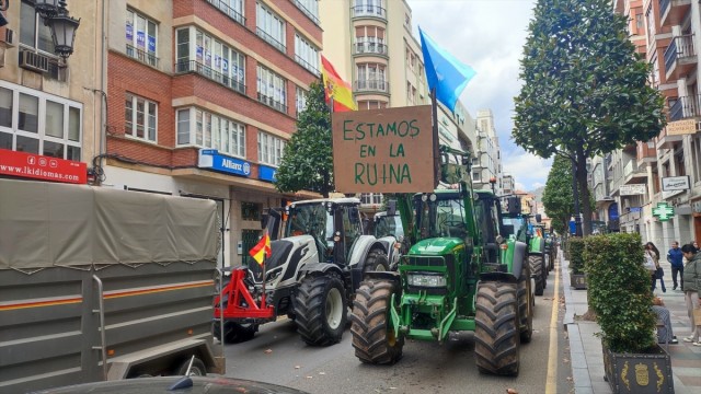 El sector agrario convoca una tractorada y manifestación el 29 de enero en València por las políticas europeas