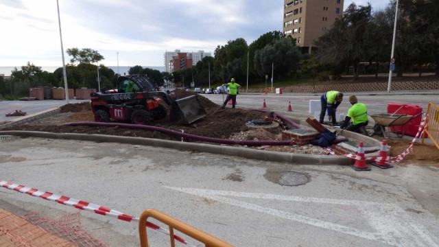 Las nuevas rotondas de la Cala de Benidorm duplicarán las plazas de aparcamiento en la zona