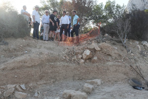 Las excavaciones del MARQ en el yacimiento de la Pobla d'Ifac identifican un cobertizo del siglo XIV

