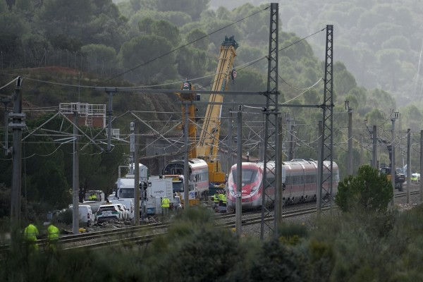 ArcelorMittal pide esperar al informe final de la comisión del accidente en Adamuz y se ofrece a colaborar