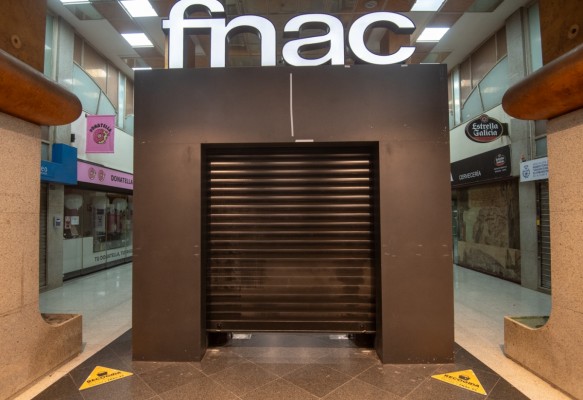 Tim Burton y el cierre de la Fnac 