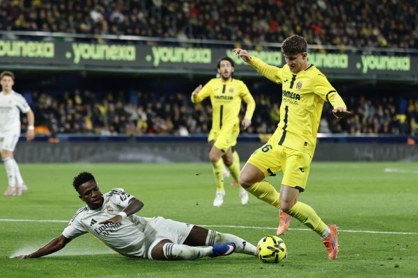 Pau Navarro: 