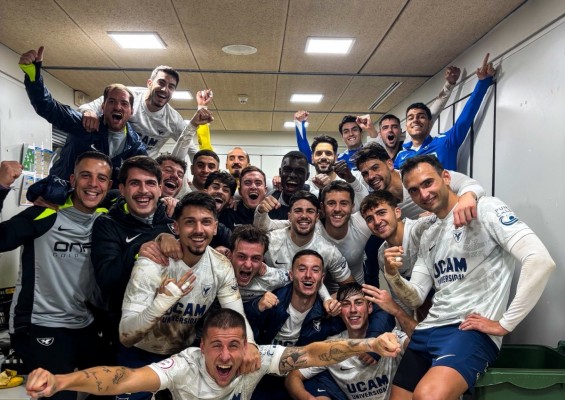 El UCAM Murcia arrebata al Águilas el liderato en el grupo 4 de Segunda RFEF