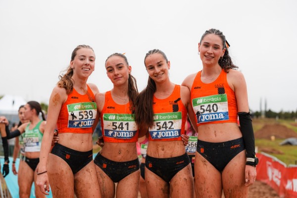 La selección valenciana despeja su futuro con un gran Campeonato de España de cross