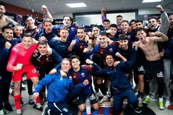 El CD Eldense suma 26 de 39 puntos posibles con Claudio Barragán y se mete de lleno en la pelea por el campeonato