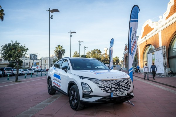 Andacar 2000, empresa de alquiler de vehículos, renueva su patrocinio con la Marató y el 10k de Castelló