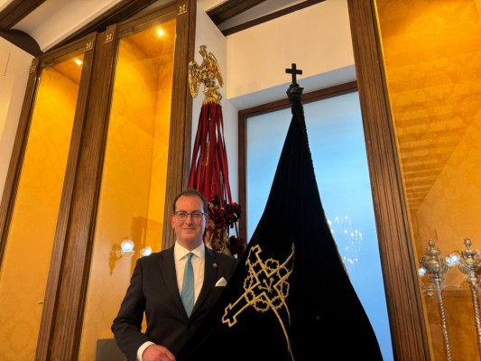 Luis Miguel García Lozano, Caballero Cubierto de la Semana Santa de Orihuela 2026