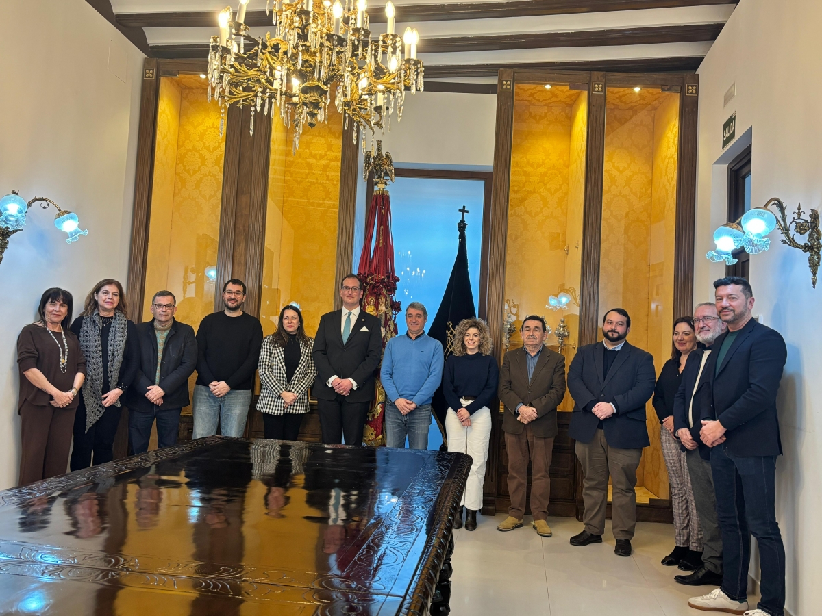 Luis Miguel García Lozano, Caballero Cubierto de la Semana Santa de Orihuela 2026.