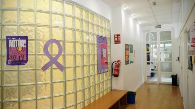 Chiva distribuye los primeros 389.000 euros en ayudas de Servicios Sociales a afectados por la Dana