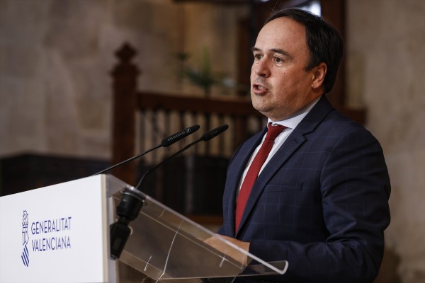 Llorca invita a regantes a sumarse a la Mesa del Agua y Regadío de la Comunitat que se constituirá en los próximos meses