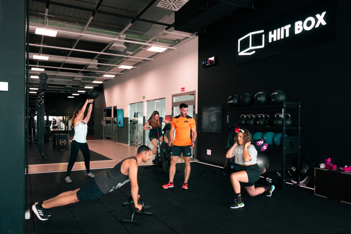 La fiebre de los gimnasios sigue en Alicante con el quinto centro de VivaGym