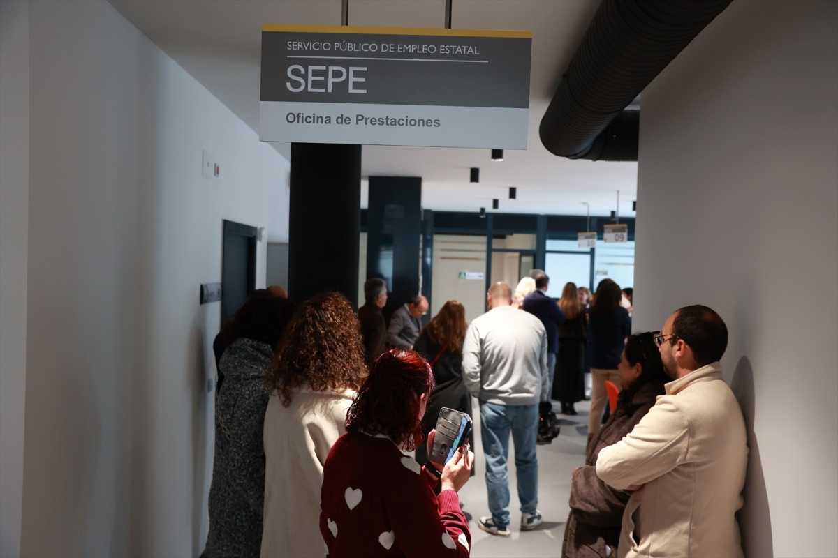 La Región de Murcia reduce el paro un 11% y alcanza un nuevo récord de trabajadores: 711.500 personas