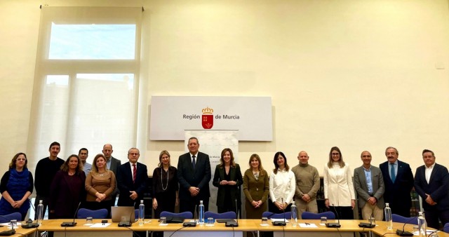 La Comunidad presenta a los agentes sociales el nuevo formulario electrónico para digitalizar la mediación laboral