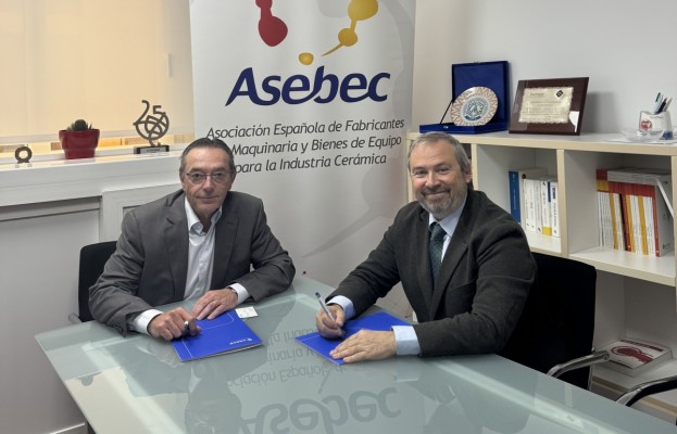 Asebec sella un acuerdo con la aseguradora Cesce para reforzar la gestión del riesgo de la maquinaria cerámica
