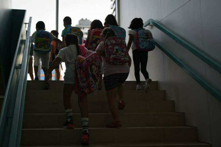 Educación garantiza que los centros educativos iniciarán el curso escolar con 
