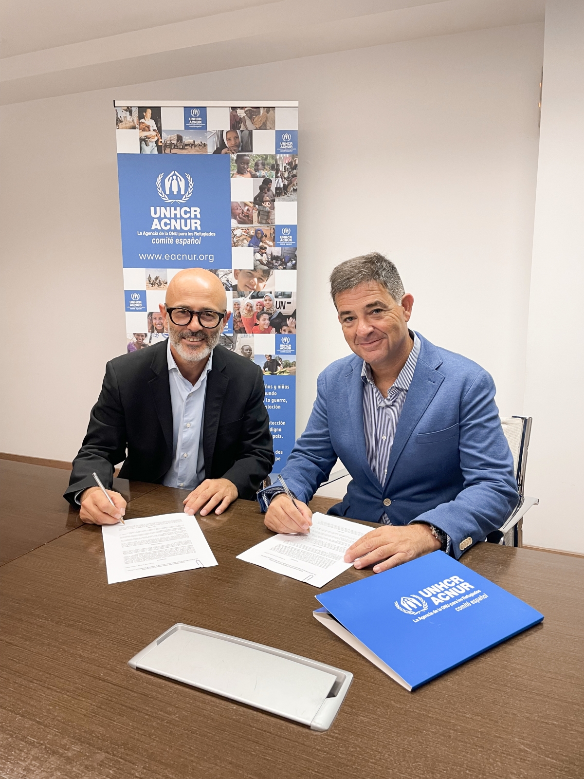 Fuster & Associates sella una alianza estratégica con Acnur