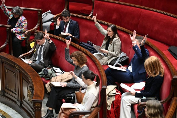 El PSPV completa su equipo de asesores en el Ayuntamiento de València con dos nuevos fichajes