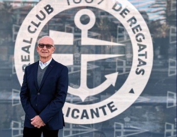 Juan José Albert presenta una candidatura integradora para presidir el Real Club de Regatas de Alicante