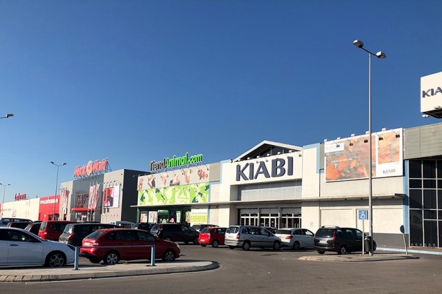 Castellana Properties vende las naves de Kiabi y Mundo Animal de la Ciudad del Transporte de Castellón 