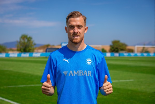 El exvalencianista Toni Martínez, al Alavés