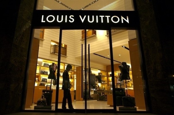 LVMH se desploma en Bolsa tras presentar resultados y arrastra al sector del lujo