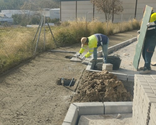 Los polígonos La Beniata y El Castellar, en Alcoy, se benefician de mejoras por valor de 300.000 euros