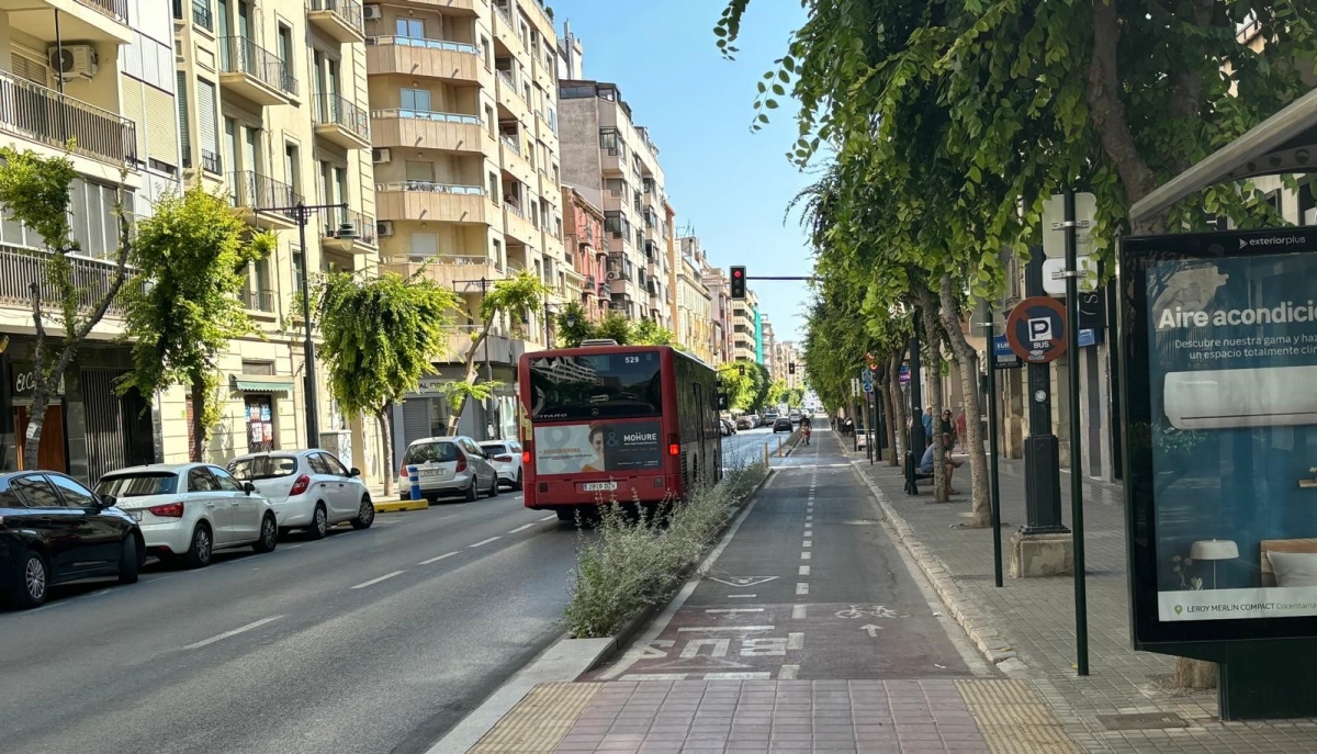 La industria representa el 8% del total de empresas en Alcoy, frente a un 48% del sector servicios