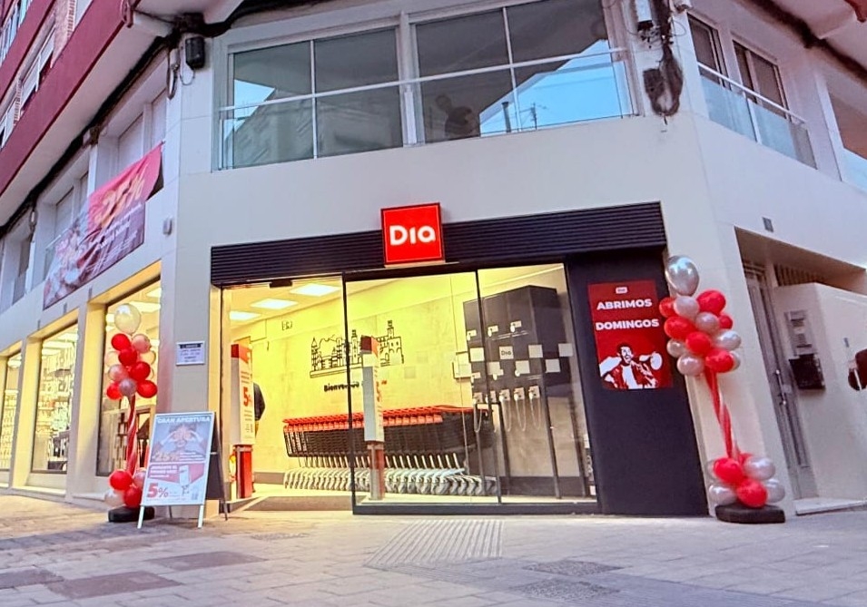 DIA estrena su nueva tienda en Alicante y suma 49 en toda la provincia