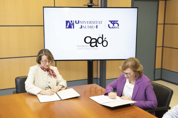 La UJI y la Fundación Le Cadó firman un convenio para la investigación en Cáncer de Mama