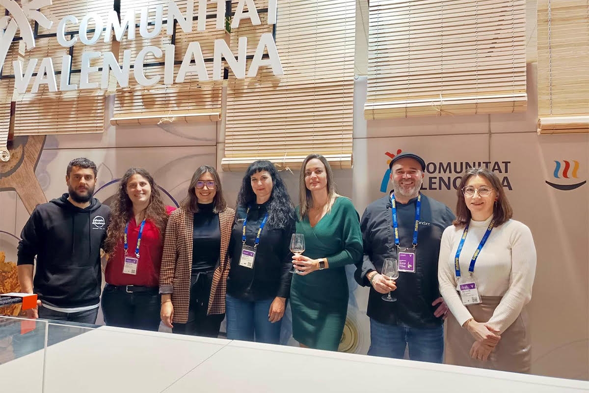 La Federación de Enoturismo CV presenta su catálogo 'Es Enoturismo' con catas y showcookings en Madrid Fusión