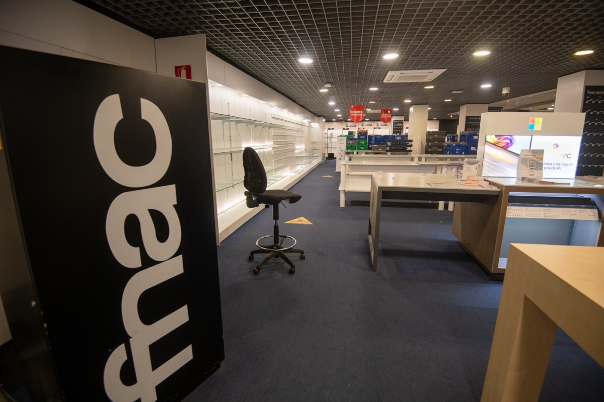 Pacto laboral tras el cierre de la Fnac en Alicante con indemnizaciones de 27 días sin reincorporación