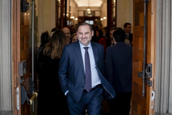 El Congreso no indemnizará a Ábalos por su cese al estar suspendido cuando lo pidió y ser incompatible con su jubilación