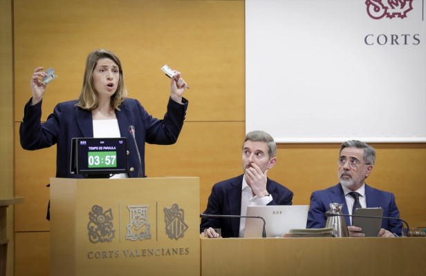 Les Corts convalidan el segundo decreto de simplificación aunque por unanimidad se tramitará como proyecto de ley