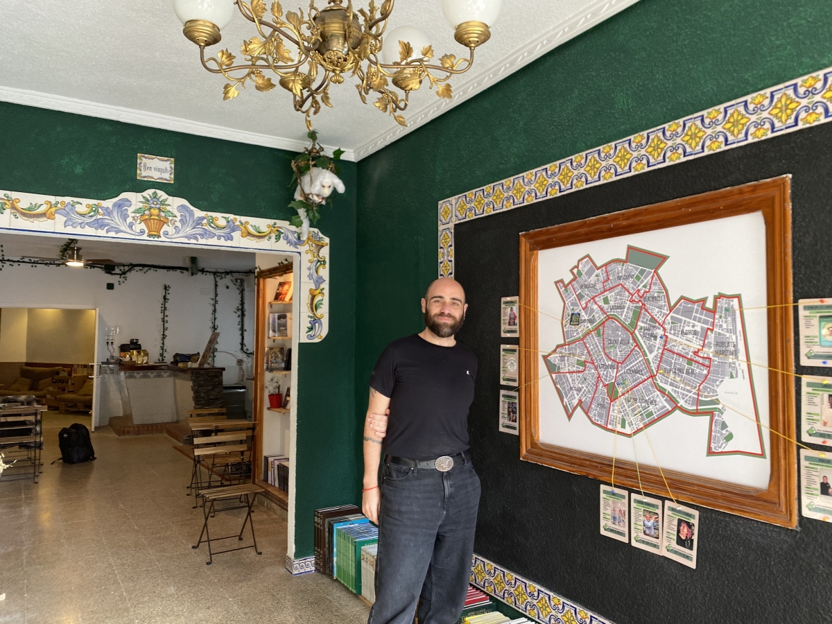 Campanar da la bienvenida a La Cámara de los libros: “Es mucho más que una librería”