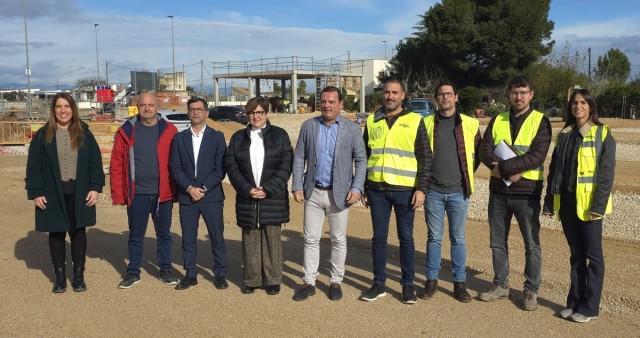 El Gobierno acuerda con Peñíscola la puesta en marcha de medidas para poner fin al 'top manta'